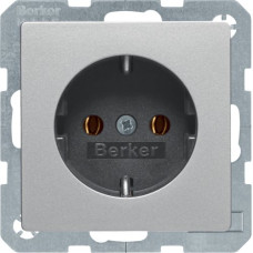 Розетка Berker з з/к 16А/250В алюміній Q.х