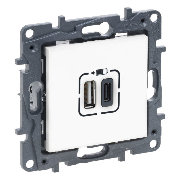 Розетка Legrand Niloe Step USB Тип А+C 12Вт+15Вт 5 В білий
